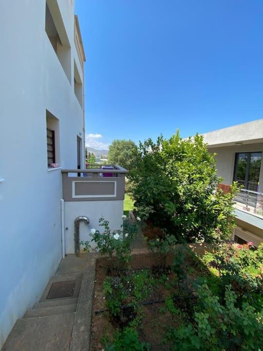 Nickolas Tiny Apartment Souda-Chania Chrissi Akti Chania Exterior foto